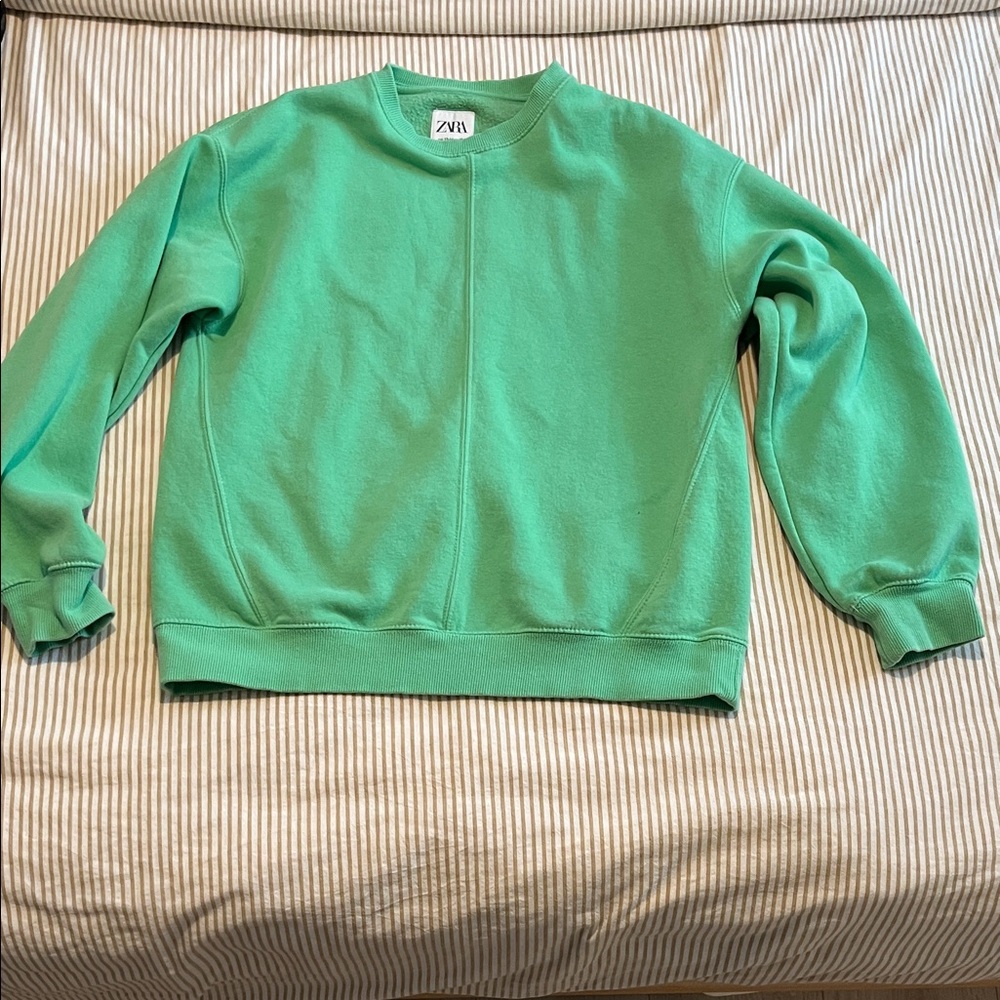 Zara Vibrant Green Sweatshirt